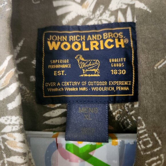 Woolrich Shirt Mens XL Short Sleeve Button Down Tropical Palm Trees Made USA - Picture 4 of 8